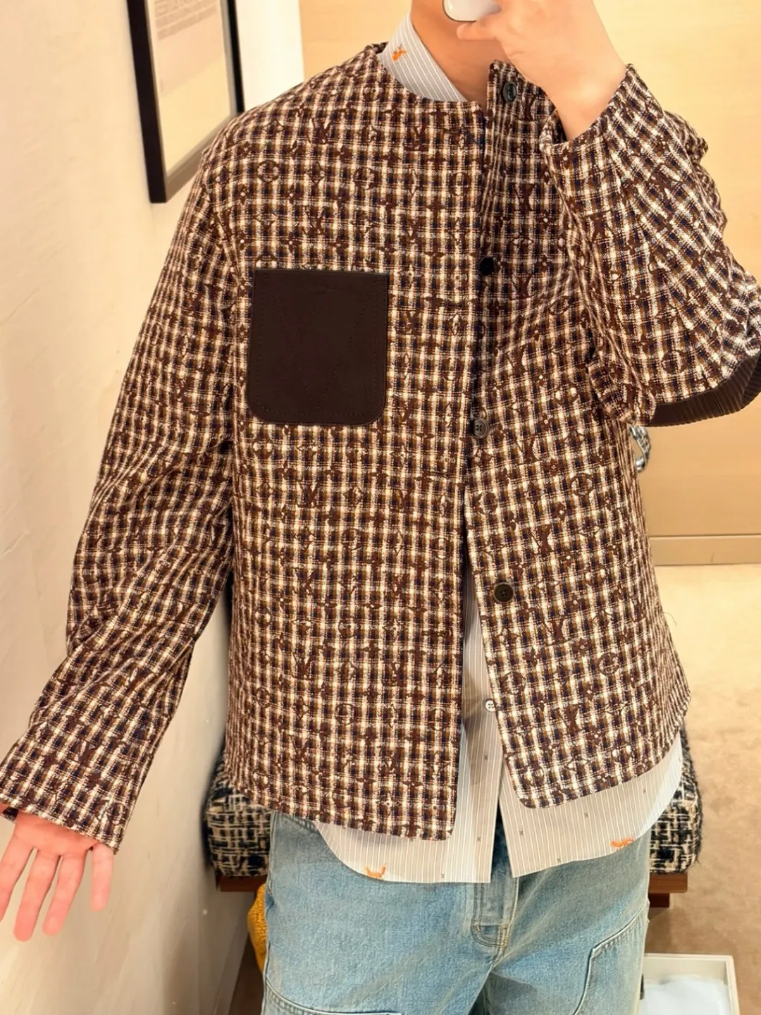 Louis Vuitton/ CHIC